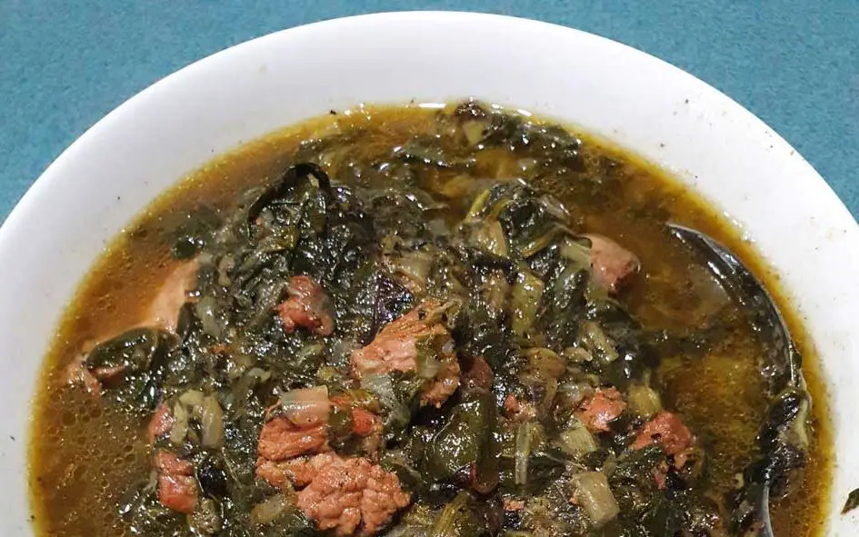 Khoreshte Esfanaj Aloo –  Stew with Spinach and Prunes